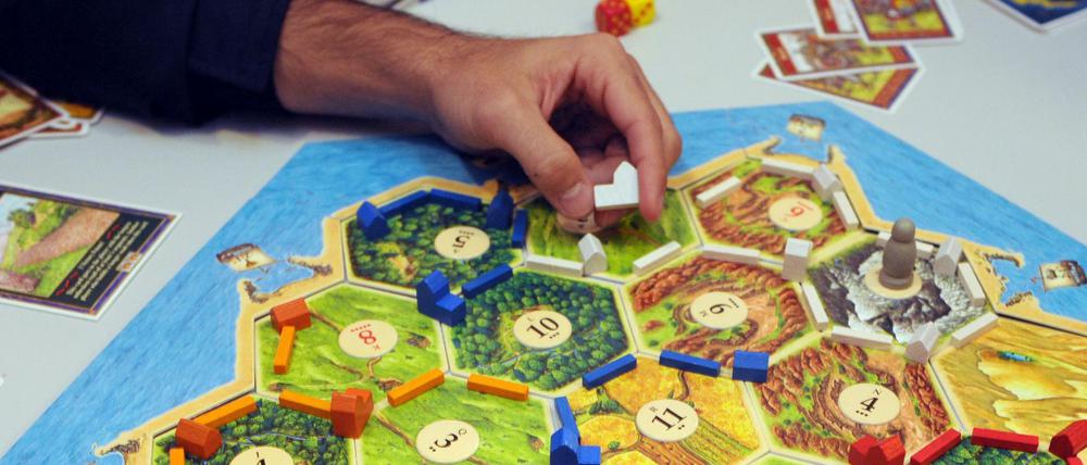 Das Legespiel «Die Siedler von Catan» ist eines der beliebtesten. Immer häufiger bringen Verlage Erweiterungen heraus.