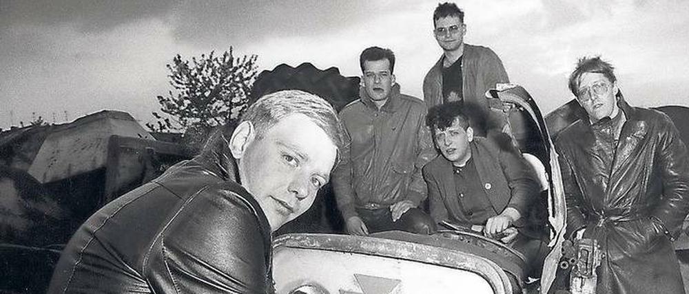 Kreuzberger Krawalleure.1978 gründete Volker Hauptvogel (vorne) die Punkbank Mekanik Destrüktiv Komandöh, kurz MDK.