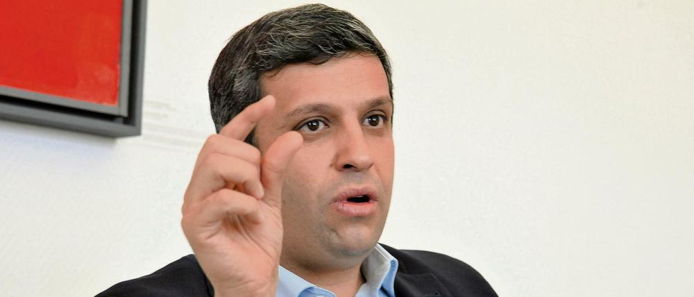 SPD-Fraktionschef Raed Saleh stellte gerade sein neues Buch vor.