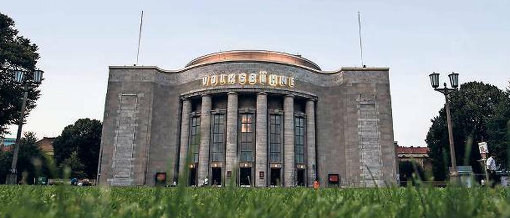Die Volksbühne am Rosa-Luxemburg-Platz.