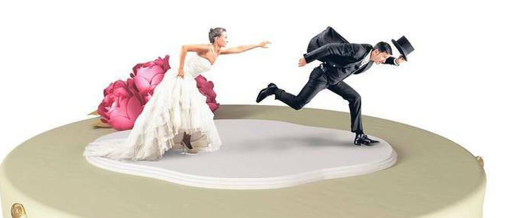 Ehe man sich versieht, ist es schon wieder vorüber. Die Hochzeitstorte zum Scheidungstermin.