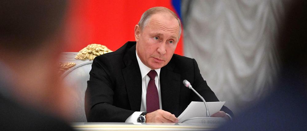 Präsident Putin lenkt Politik und Wirtschaft seines Landes.
