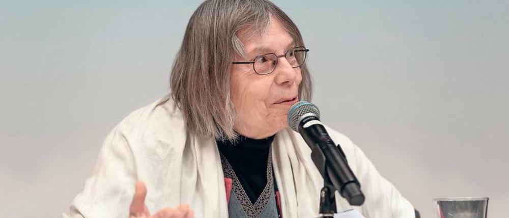 Gretchen Dutschke-Klotz spricht an der Freien Universität Berlin.