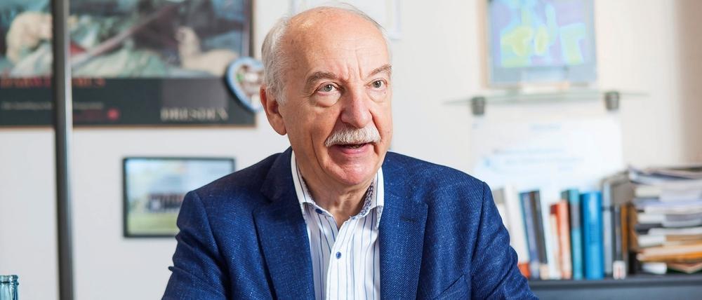 Gerd Gigerenzer ist Direktor des Harding-Zentrums für Risikokompetenz am Max-Planck-Institut für Bildungsforschung und hatte im vergangenen Jahr als Mitglied des Sachverständigenrats für Verbraucherfragen ein Gutachten zum verbrauchergerechten Scoring erstellt.