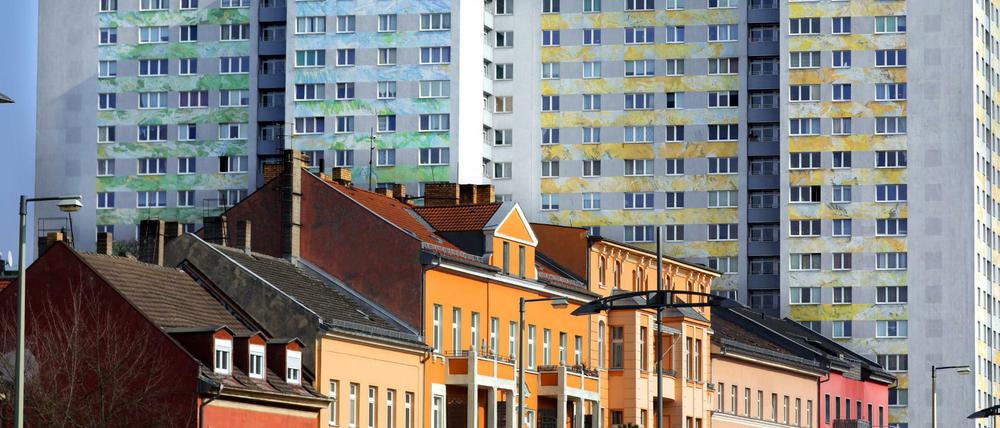 Historischer und moderner Wohnraum an der Frankfurter Allee im Bezirk Friedrichshain
