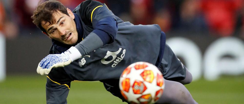 Spanische Legende. Iker Casillas, Weltmeistertorhüter von 2010, der inzwischen für den FC Porto Bälle hält.