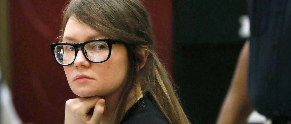 Die deutsch-russische Anna Sorokin besaß keinen Cent, täuschte jedoch talentiert vor, eine Prinzessin zu sein.