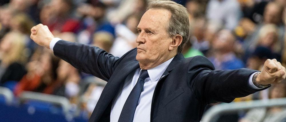 Jubelt weiter in Berlin. Albas Cheftrainer Aito Garcia Reneses.