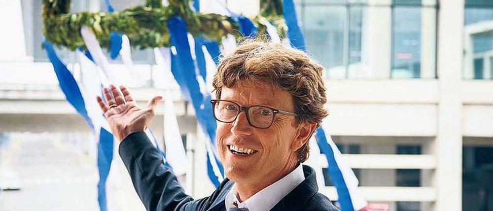 Flughafenchef Engelbert Lütke Daldrup beim Richtfest des zweiten Terminals.