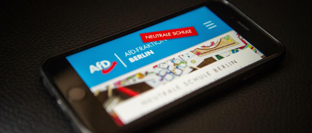 Das AfD-Portal „Neutrale Schule“ gibt es in mehreren Ländern, auch in Berlin. In Mecklenburg-Vorpommern wurde es nun verboten.