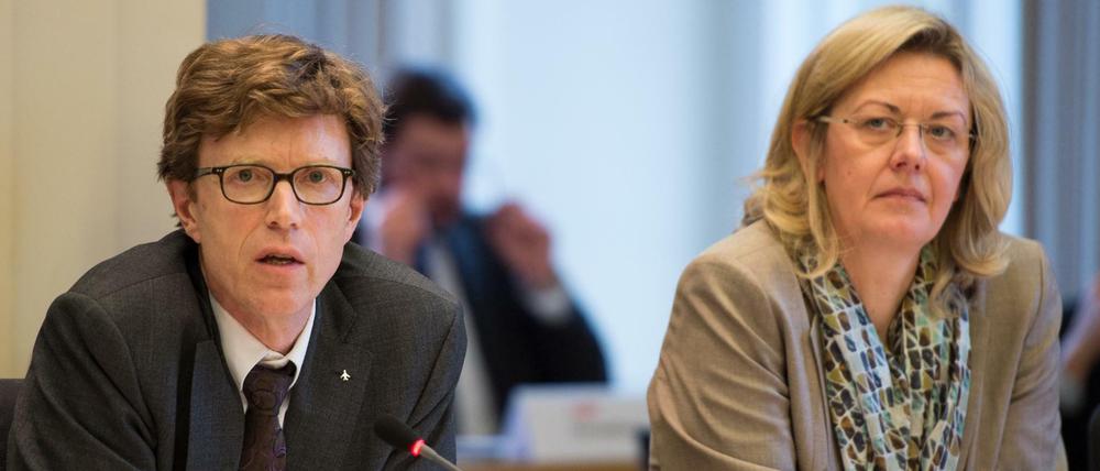 Flughafen-Chef Engelbert Lütke Daldrup und Heike Fölster, FBB-Finanzgeschäftsführerin.