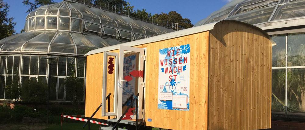 Botanischer Bauwagen. Eine neue Berliner Hörausstellung zu Humboldt im Botanischen Garten.