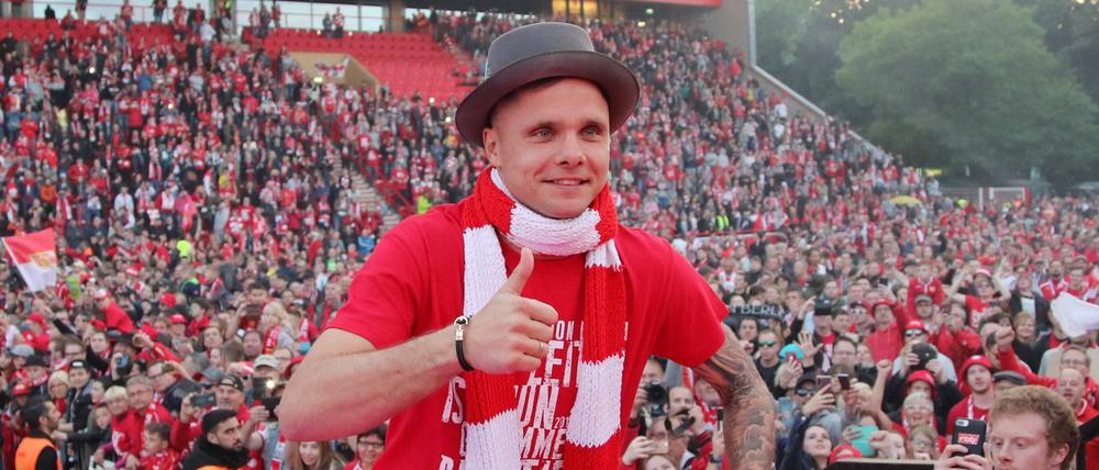 Held in Rot-Weiß. Rafal Gikiewicz hatte großen Anteil an Unions erstem Aufstieg im vergangenen Jahr.
