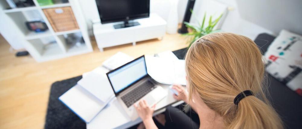 Lieber anonym. Studierende schalten Kamera und Mikro oft aber auch deshalb nicht ein, weil sie schlicht Datenvolumen sparen wollen.