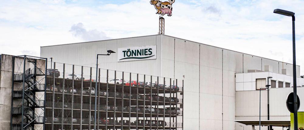 Außengelände der Tönnies Lebensmittel GmbH & Co. KG in Rheda-Wiedenbrück Nordrhein-Westfalen. Rheda-Wiedenbrück Nordrhein-Westfalen Deutschland