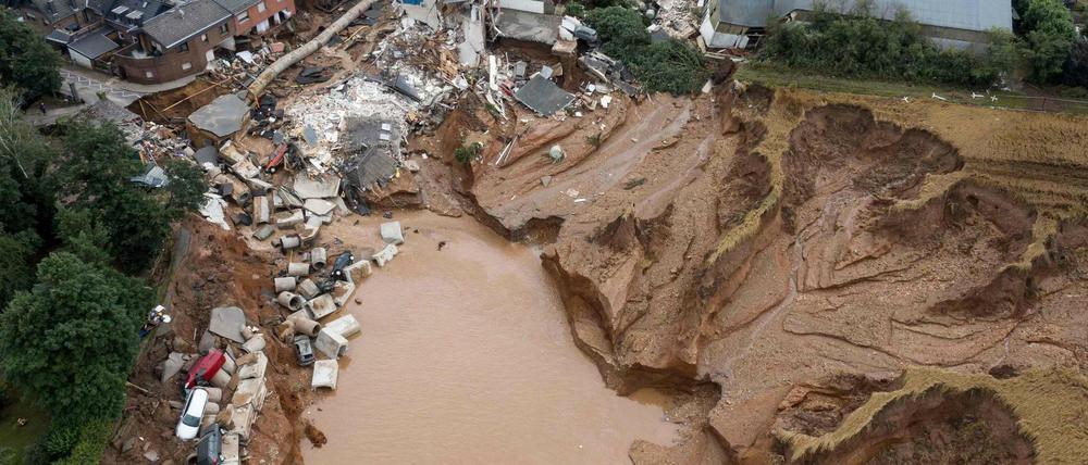 Wassermassen in Erftstadt.