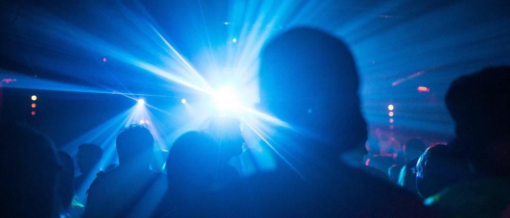 Eine 2G-Party in Münster endete mit mehr als 80 Corona-Infektionen.