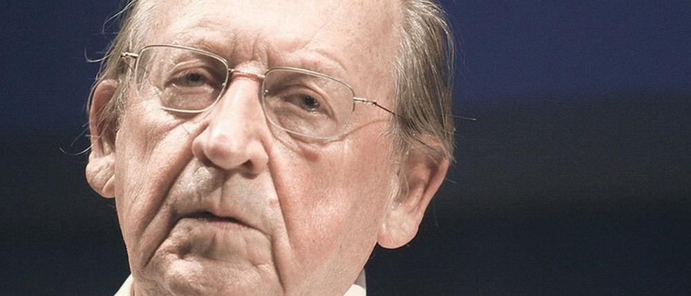 Der vielleicht berühmteste Theaterchronist des letzten Jahrhundert: Günther Rühle, Jahrgang 1924.