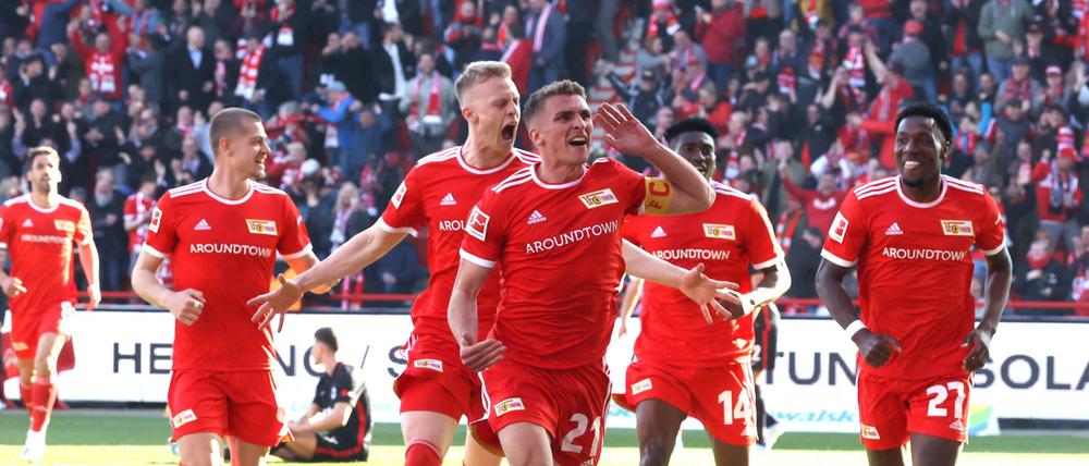 Lasst mal was hören! Grischa Prömel erzielte das 2:0 mit einer beeindruckenden Willensleistung.