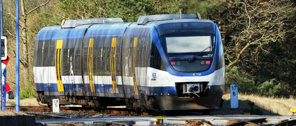 Die Heidekrautbahn: Künftig sollen auf der Strecke wasserstoffbetriebene Züge fahren.