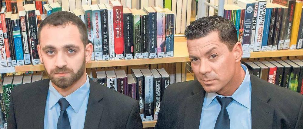 Levitenleser. Wachmänner passen jetzt in der Neuköllner Bibliothek auf.