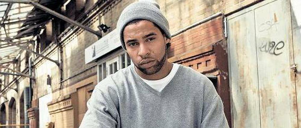 Uchenna van Capelleveen alias Megaloh, 32.