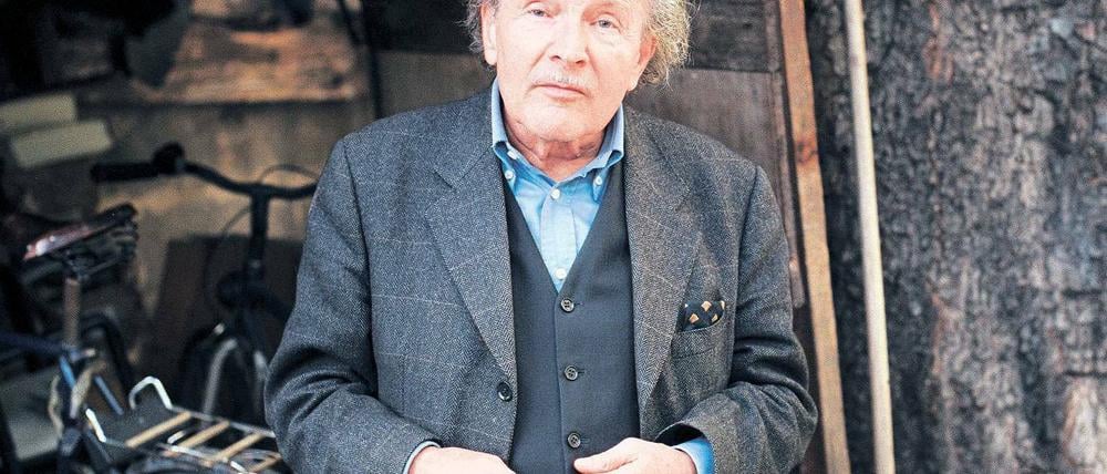 Die ganze Gegend erzählen, auf tausend Seiten. Der 68-jährige Schriftsteller Peter Kurzeck. Foto: Jürgen Bauer/Ullstein-Bild