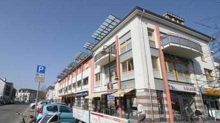 Die Einkaufsstraße Zum Springbruch in Bergholz-Rehbrücke