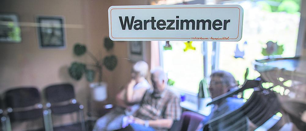 Wartezimmer einer Praxis in Mecklenburg (Archivbild von 2019).