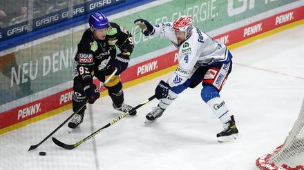 EHC Eisbären Berlin EBB gegen Schwenninger Wild Wings.