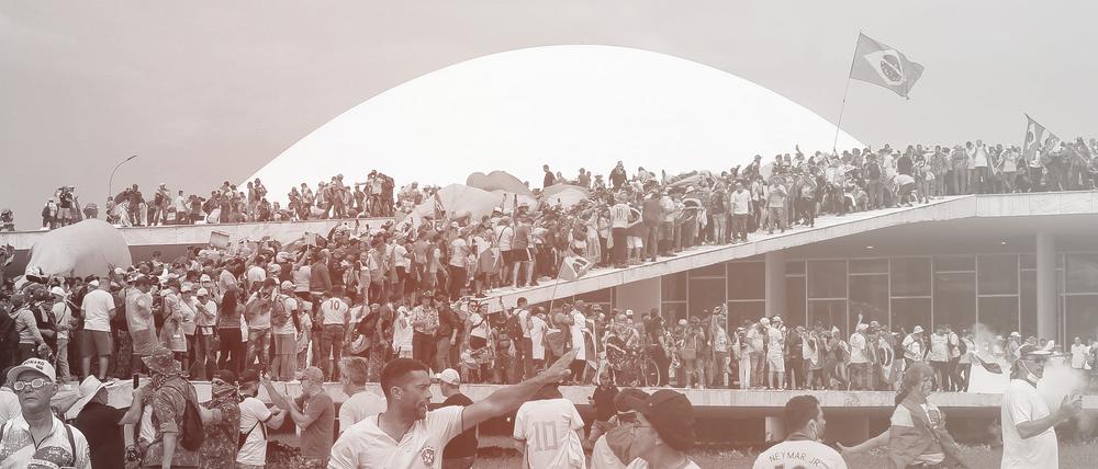 Bolsonaro-Unterstützer beim Sturm auf den brasilianischen Kongress.