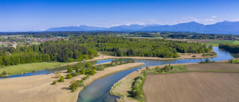 PFOA und GenX sind langlebige und toxische Chemikalien, die im Einzugsgebiet des Flusses Alz im Trinkwasser nachweisbar sind.