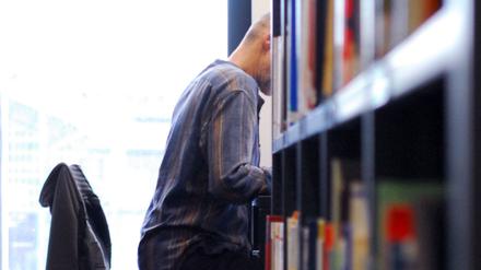 Plagiate in wissenschaftlichen Arbeiten sind jüngster Zeit wiederholt aufgedeckt worden. Im aktuellen Fall geht es allerdings um ein nicht-wissenschaftliches Buch.