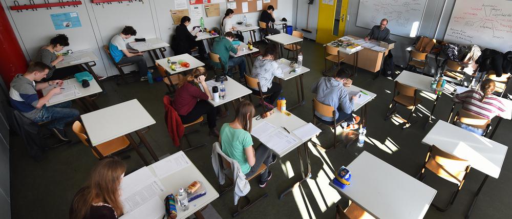 Die Kultusministerkonferenz berät unter anderem über die Integration ukrainischer Schüler (Symbolbild).