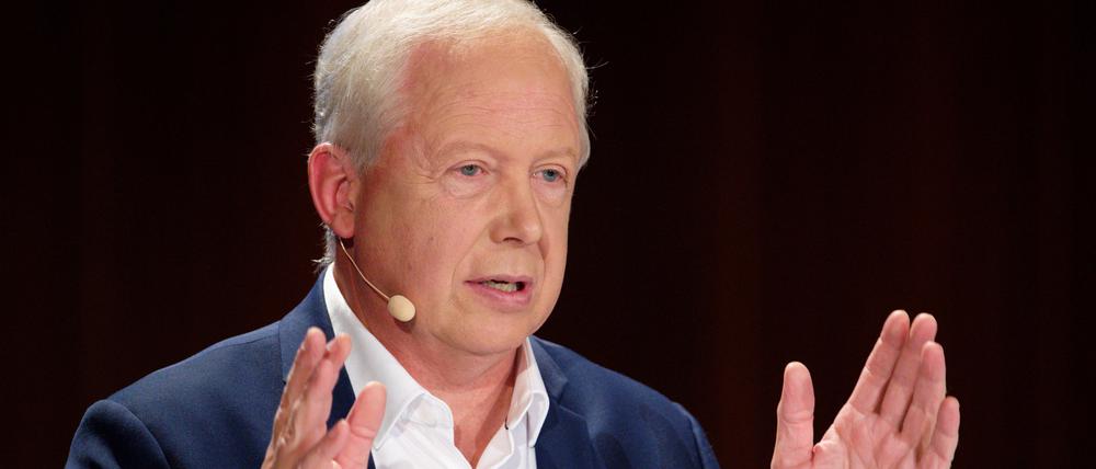 Sein Gehalt ist das höchste innerhalb der ARD. WDR-Chef Tom Buhrow bekommt 433.000 Euro im Jahr.