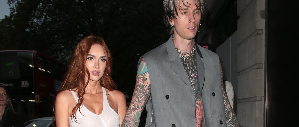 Megan Fox mit dem Mann, dessen Blut sie gelegentlich trinkt: Machine Gun Kelly. Man glaubt, es ihm anzusehen.