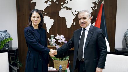 Annalena Baerbock Buendnis 90/Die Gruenen, Bundesaussenministerin, trifft Mohammed Shtayyeh, Ministerpraesident der Palaestinensischen Behoerde.