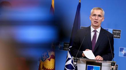 Wer folgt als Nato-Generalsekretär auf Stoltenberg?
