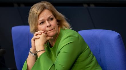 Inneministerin Nancy Faeser (SPD) fasst Abschiebungen nach Afghanistan ins Auge.