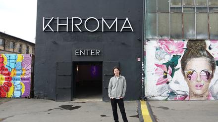 Vasily Fedotov hat die Modern-Art-Ausstellung „Khroma“ in Friedrichshain gegründet.