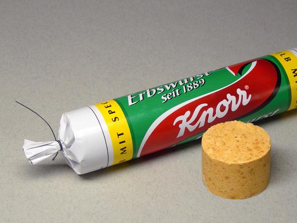 The production of the pea sausage was discontinued by the manufacturer Knorr at the end of 2018.