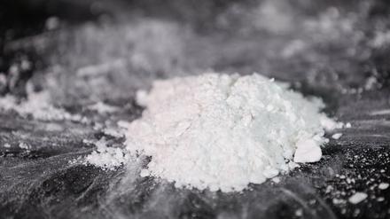 Drei Frauen haben Kokain im Wert von rund 260.000 Euro geschmuggelt.