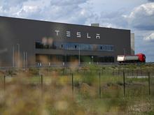 Nach Brandanschlag: Stromversorgung im Tesla-Werk wieder angelaufen