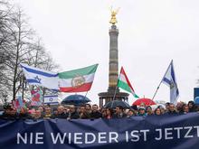 Bärbel Bas, Kai Wegner und Roland Kaiser sind dabei: Tausende protestieren in Berlin gegen Antisemitismus und Hass