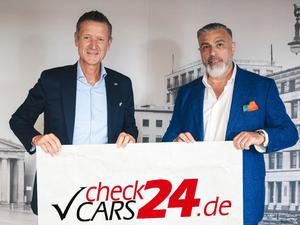 CheckCars24 wird neuer Hauptsponsor von Hertha BSC.