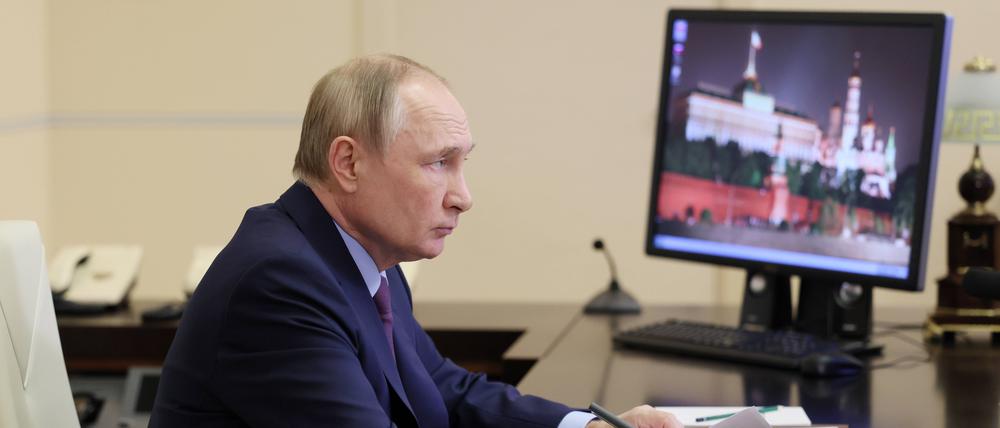 Wladimir Putin am 27. Februar 2023 in einer Videokonferenz.