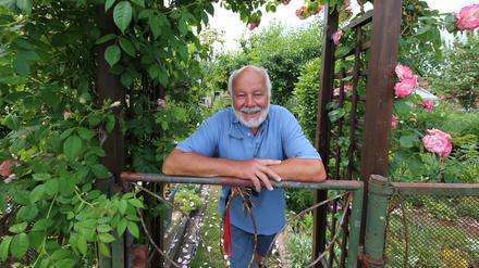 Udo Weberchen ist seit 26 Jahren Vorsitzender des Kleingartenvereins „Pfingstberg e.V.“.