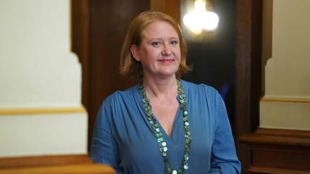 Lisa Paus (Bündnis 90/Die Grünen), Bundesfamilienministerin, möchte den Entwurf zum Selbstbestimmungsgesetz in Kürze veröffentlichen. 