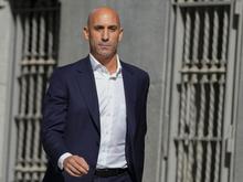 Korruptionsvorwurf und Kuss-Skandal: Polizei nimmt Ex-Fußballboss Rubiales fest - und lässt ihn gleich wieder frei