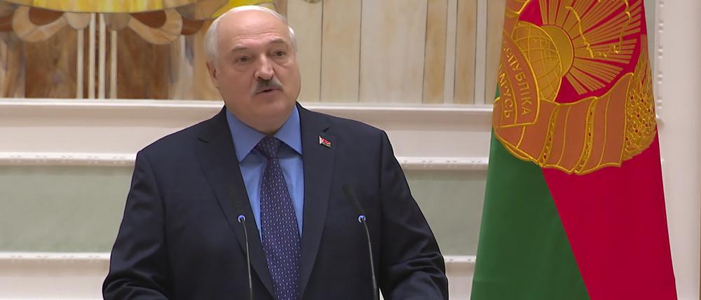 Alexander Lukaschenko, Präsident von Belarus, bei seiner Rede während einer Auszeichnungszeremonie für hochrangige Militärs.